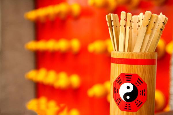 重庆风水大师电话：拨打杨明德老师的联系方式
